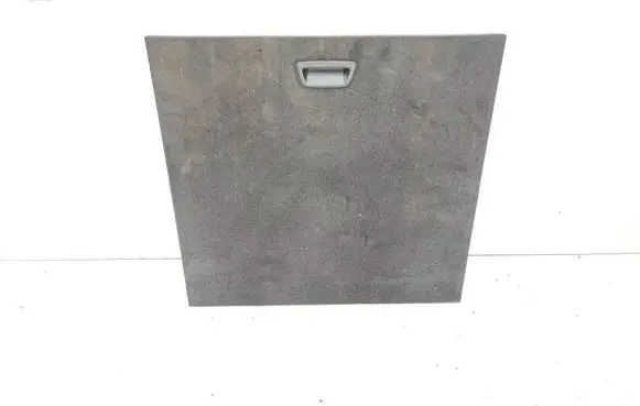 Trunk/boot floor carpet liner