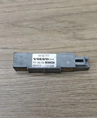 Volvo S60 Airbag deployment crash/impact sensor 9452777 006473 221104
