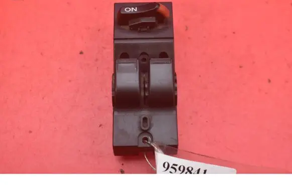 Honda HR-V Electric window control switch 35750-S2H-G01