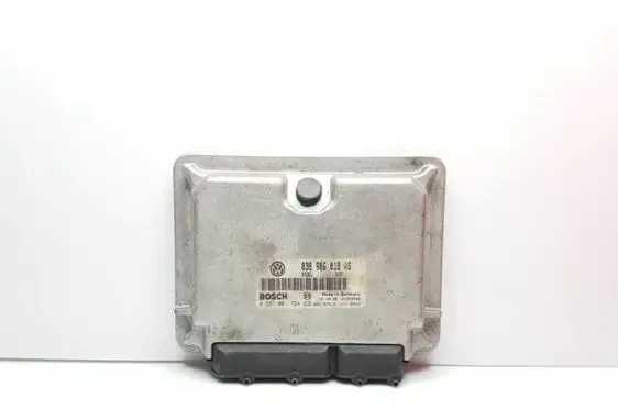 Volkswagen PASSAT B5 Engine control unit/module 038906018AS