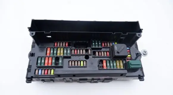 BMW 5 F10 F11 Fuse box set 9252815 04585928 317033442