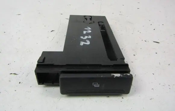 Audi A4 S4 B7 8E 8H Cup holder 