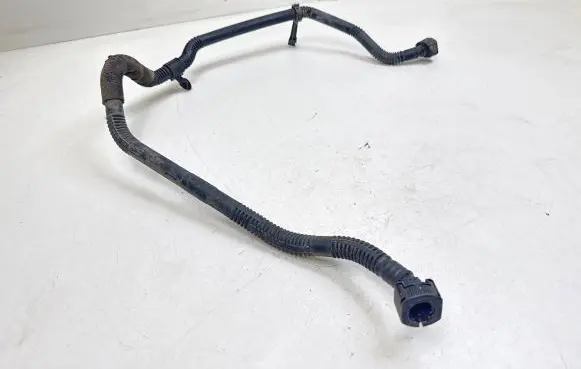 Peugeot 3008 I Engine coolant pipe/hose 9673256380