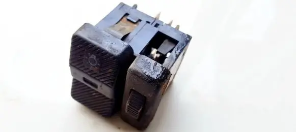 Volkswagen PASSAT B3 Light switch 357941531