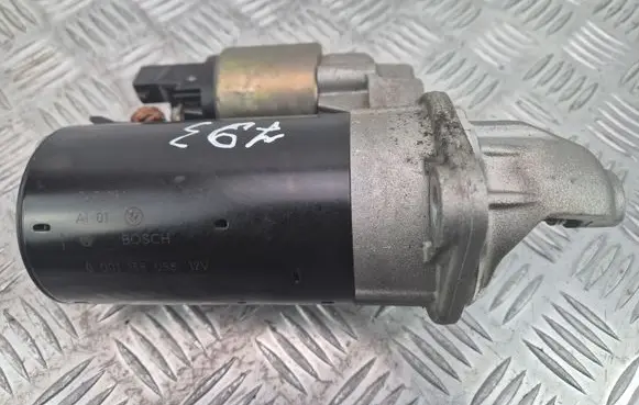 BMW 3 F30 F35 F31 Starter motor 7638194