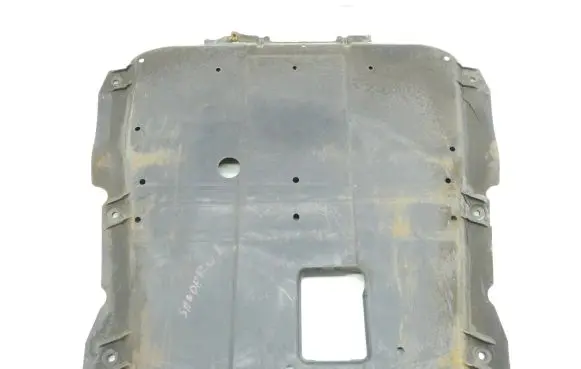 Dacia Sandero Engine splash shield/under tray 758904911R