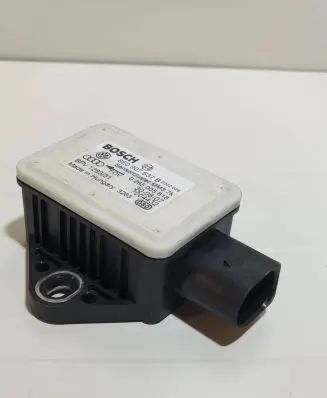 Audi A6 S6 C6 4F ESP acceleration yaw rate sensor 8E0907637B 0265005618 7004432