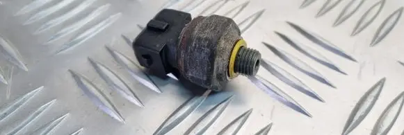 Volvo S80 Air conditioning (A/C) pressure sensor 9171343