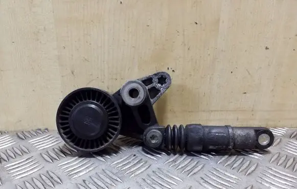 Volkswagen Touareg II Generator/alternator belt tensioner 059145201H