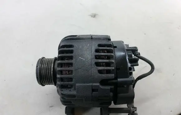 Audi A3 S3 8P Generator/alternator 021903026L