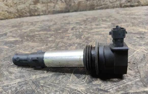 Cadillac SRX High voltage ignition coil 0221604104
