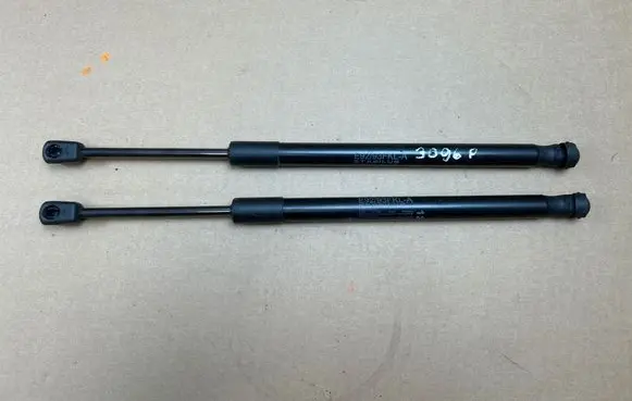 BMW 3 E92 E93 Tailgate/trunk strut/damper 7225517