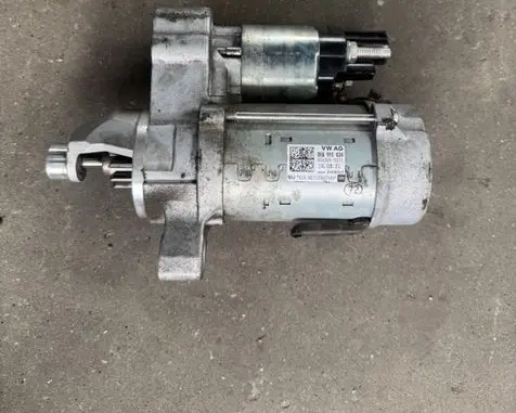 Audi A5 Starter motor 06Q911024