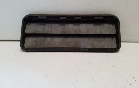 Ford Ranger Quarter panel pressure vent AB3915280B62AA