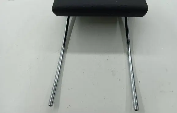 Mercedes-Benz B W245 Rear seat headrest 