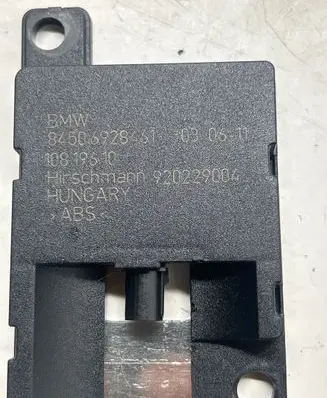 BMW X5 E70 Bluetooth antenna 84506928461 10819610 920229004