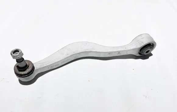 BMW 8 E31 Front control arm 1138477 1137333 31121138477