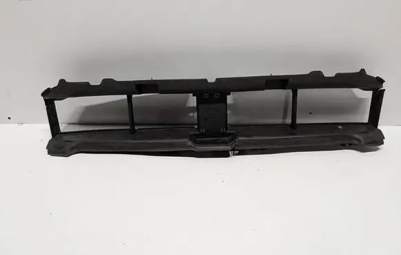 BMW 3 G20 G21 Intercooler air channel guide 5A22C6502 240227046 240441013