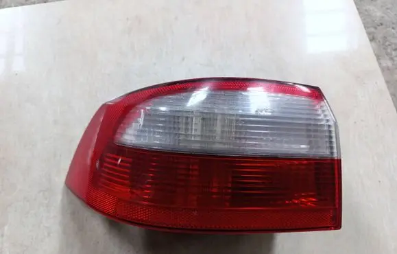 Renault Laguna II Rear/tail lights 8200002473
