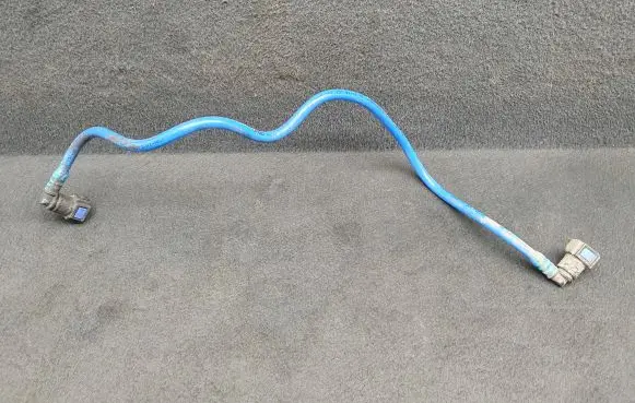 Audi A4 S4 B9 Vacuum line/pipe/hose 8W0201227