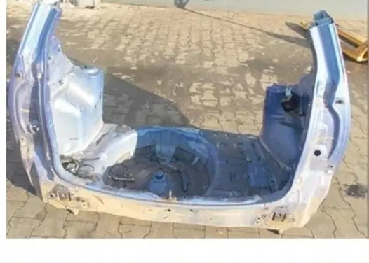 Mazda Premacy Rear bodywork 