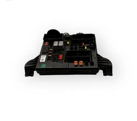 Opel Insignia A Fuse module 13277323 02434632210