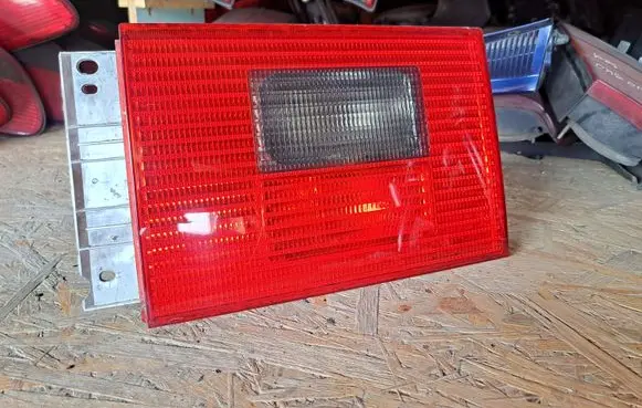 Volkswagen Sharan Tailgate rear/tail lights 7M3945112A 7M7945112 964538