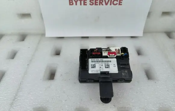 Audi A4 S4 B9 8W Door control unit/module 8W0959392