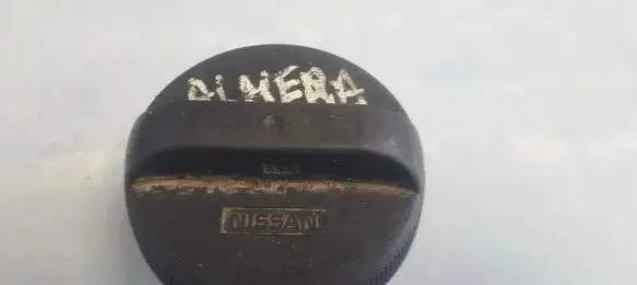 Nissan Almera Fuel tank filler cap 