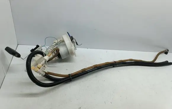 BMW 1 E81 E87 Fuel level sensor 6763851 A2C53025285
