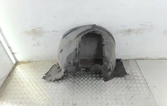 BMW X5 E70 Front wheel arch liner splash guards 7234832