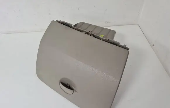 Renault Modus Glove box 8200708287 6235S0042