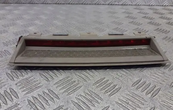 Audi A6 S6 C5 4B Third/center stoplight 4B0945097