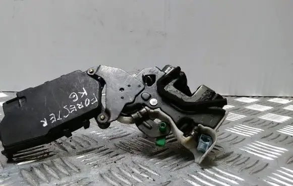 Subaru Forester SF Rear door lock
