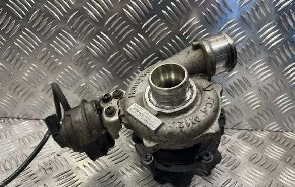 Honda CR-V Turbo 18900RZ0G021M2