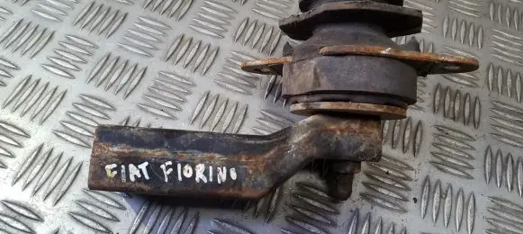 Fiat Fiorino Engine mount bracket