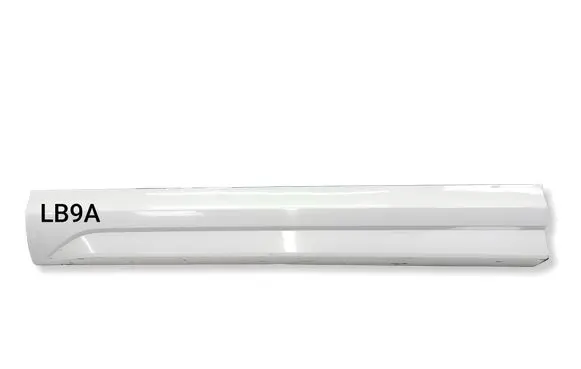 Audi Q3 8U Front door trim (molding) 8U0853959