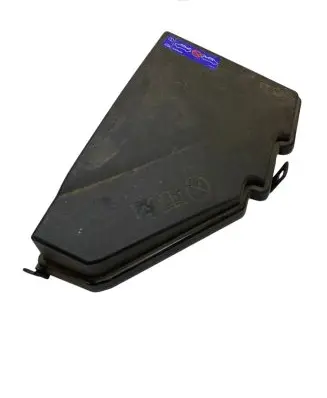 Volvo XC90 Fuse box cover 31398001
