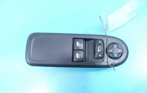 Peugeot 308 Electric window control switch 96565186XT IMPRK1074614