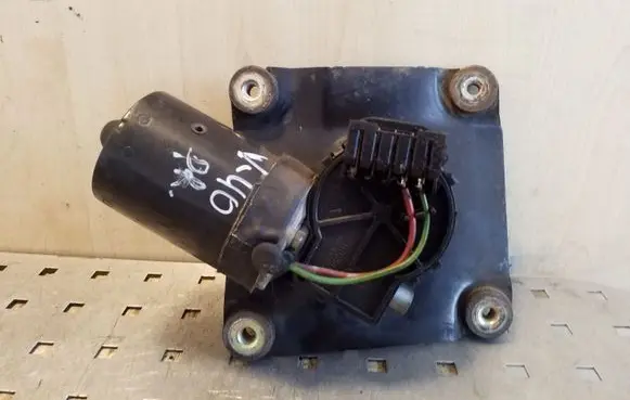 Volvo S40, V40 Wiper motor 0390241170