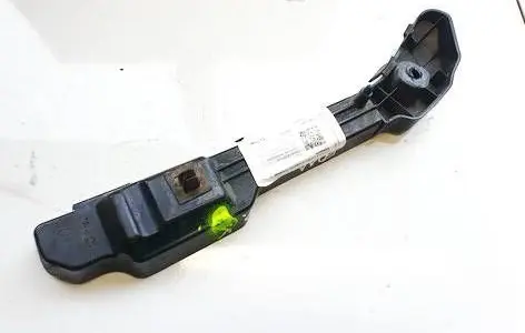 KIA Carens II Front bumper mounting bracket 865131d000 86513-1d000