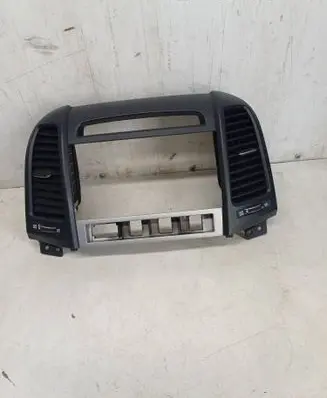 Hyundai Santa Fe Dash center air vent grill 974202B000