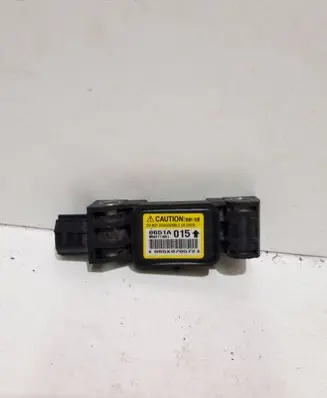 Mitsubishi Eclipse Airbag deployment crash/impact sensor 8651A0151 065X0795Z2