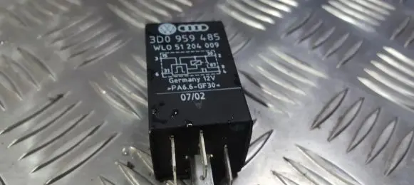 Volkswagen PASSAT B6 Other relay 3D0959485 46451204009