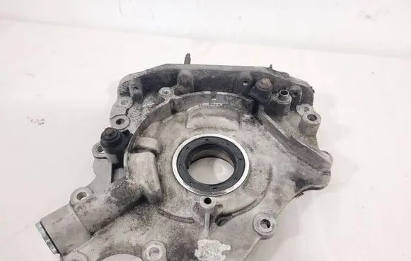 Ford C-MAX I Oil pump 