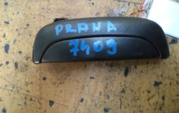 Hyundai H-100 Front door exterior handle