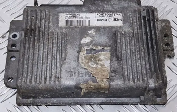 Renault Scenic I Engine control unit/module HOM7700875744 7700105982
