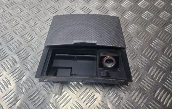 Volkswagen Touareg I Ashtray (front) 7L6857961B