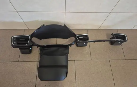 KIA Ceed Dash center air vent grill 84852J7100