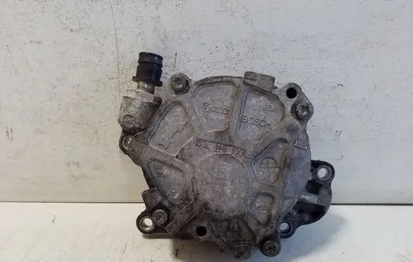 Volkswagen Sharan Vacuum pump 03L145100